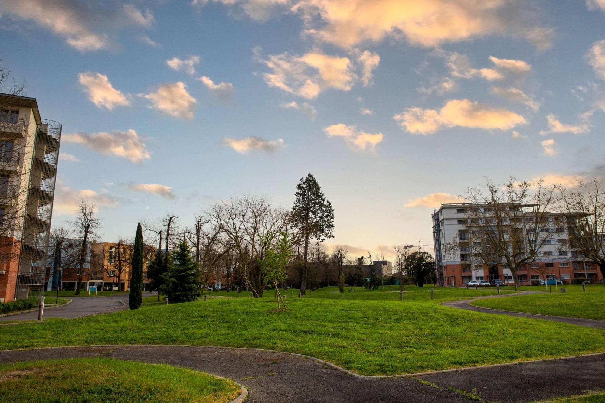 Clarion Aparthotel Toulouse Le Parc De L'Escale Экстерьер фото